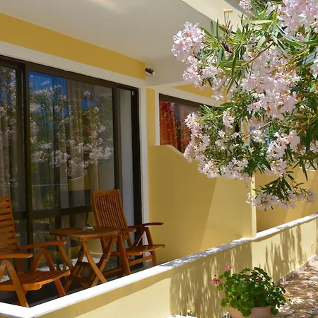 Apartment Alexandra Melikia